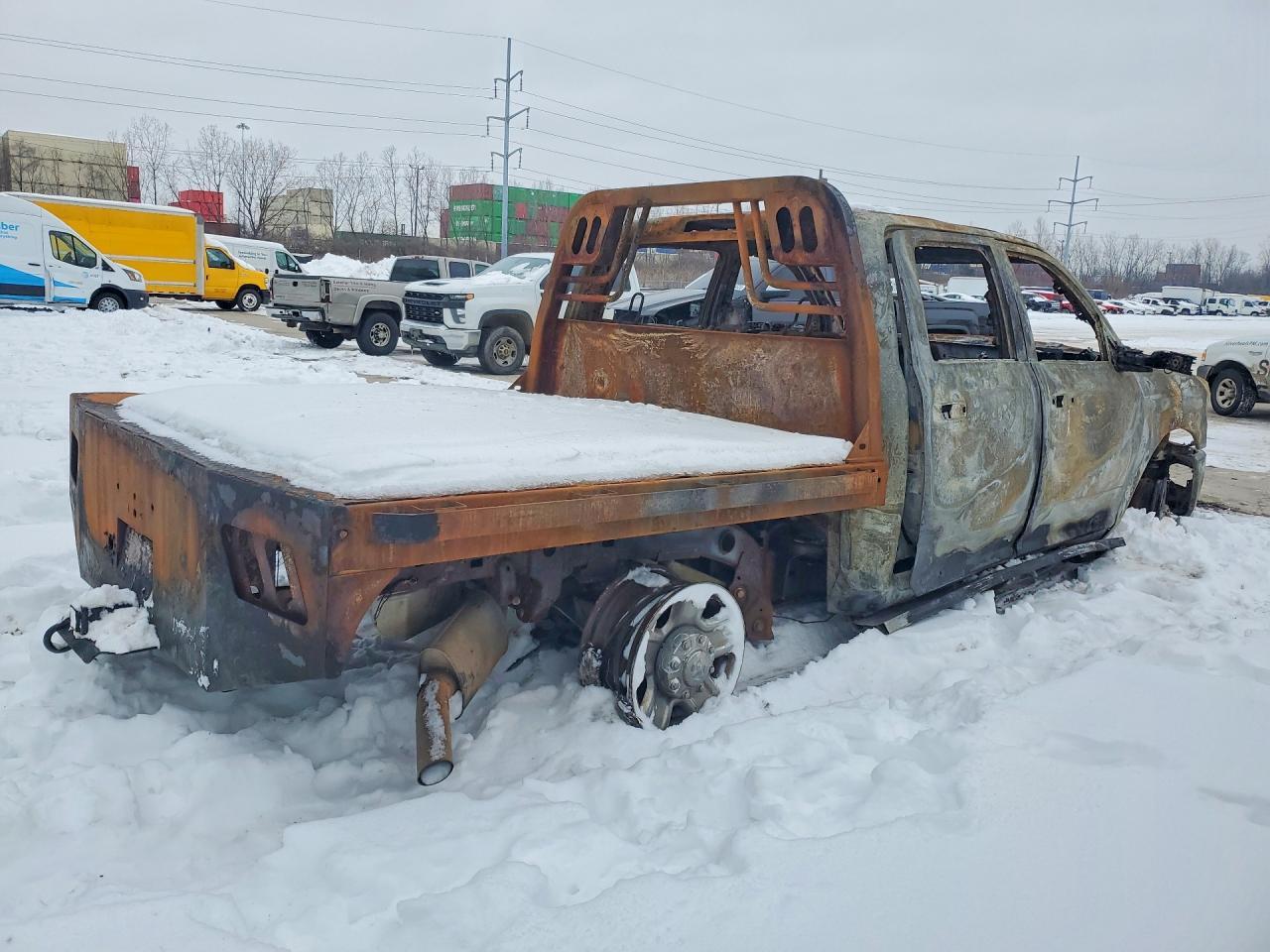 2024 Ram 2500 Flatbed Truck - Фото 3