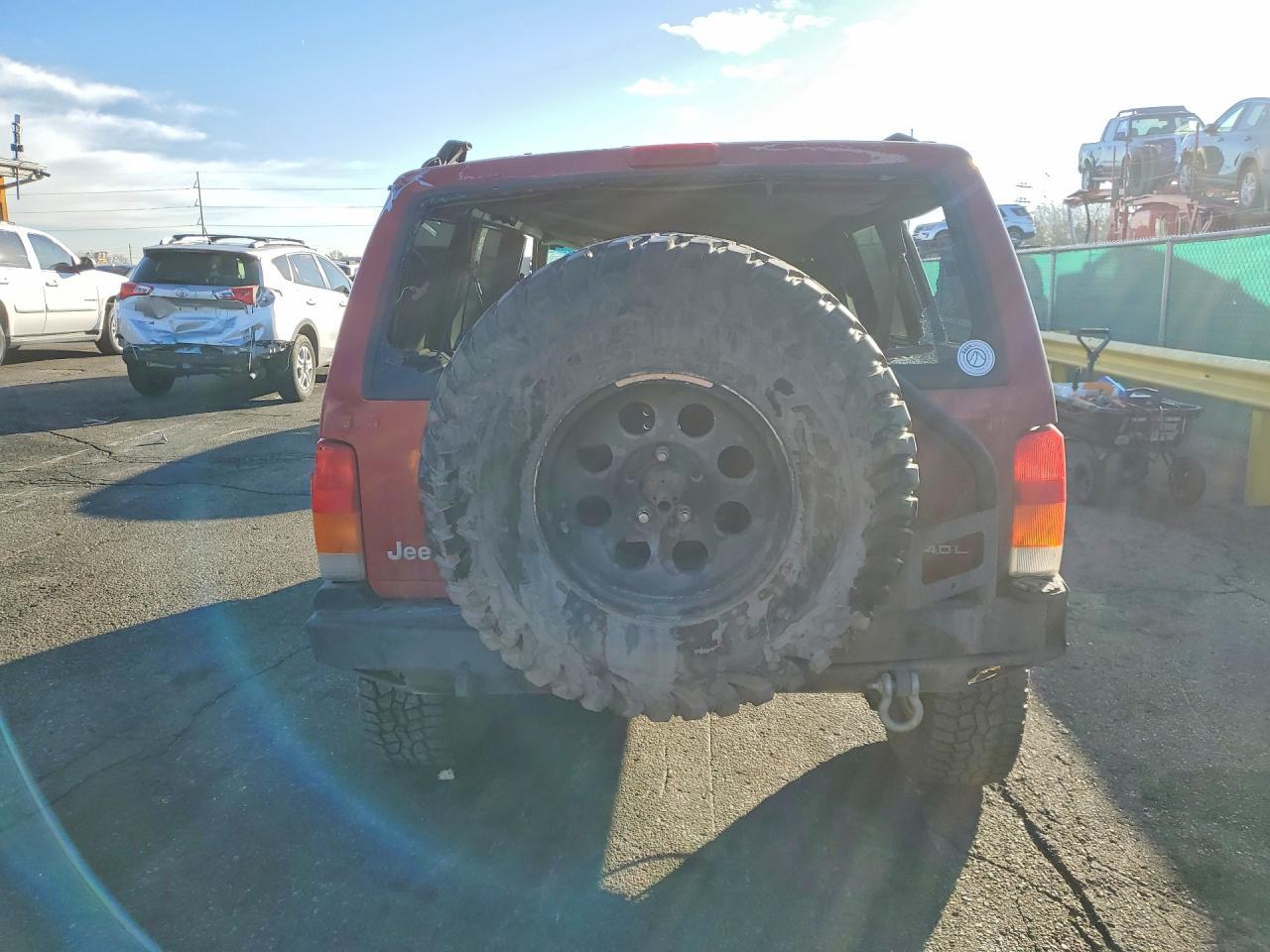 1999 Jeep Cherokee Sport - Image 6