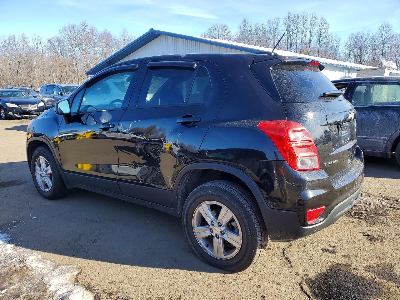 2020 Chevrolet Trax Ls - Фото 2