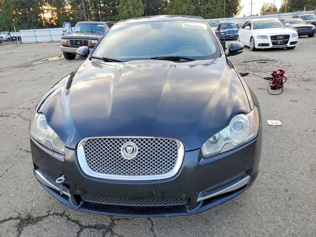 2011 Jaguar Xf Premium - Фото 5