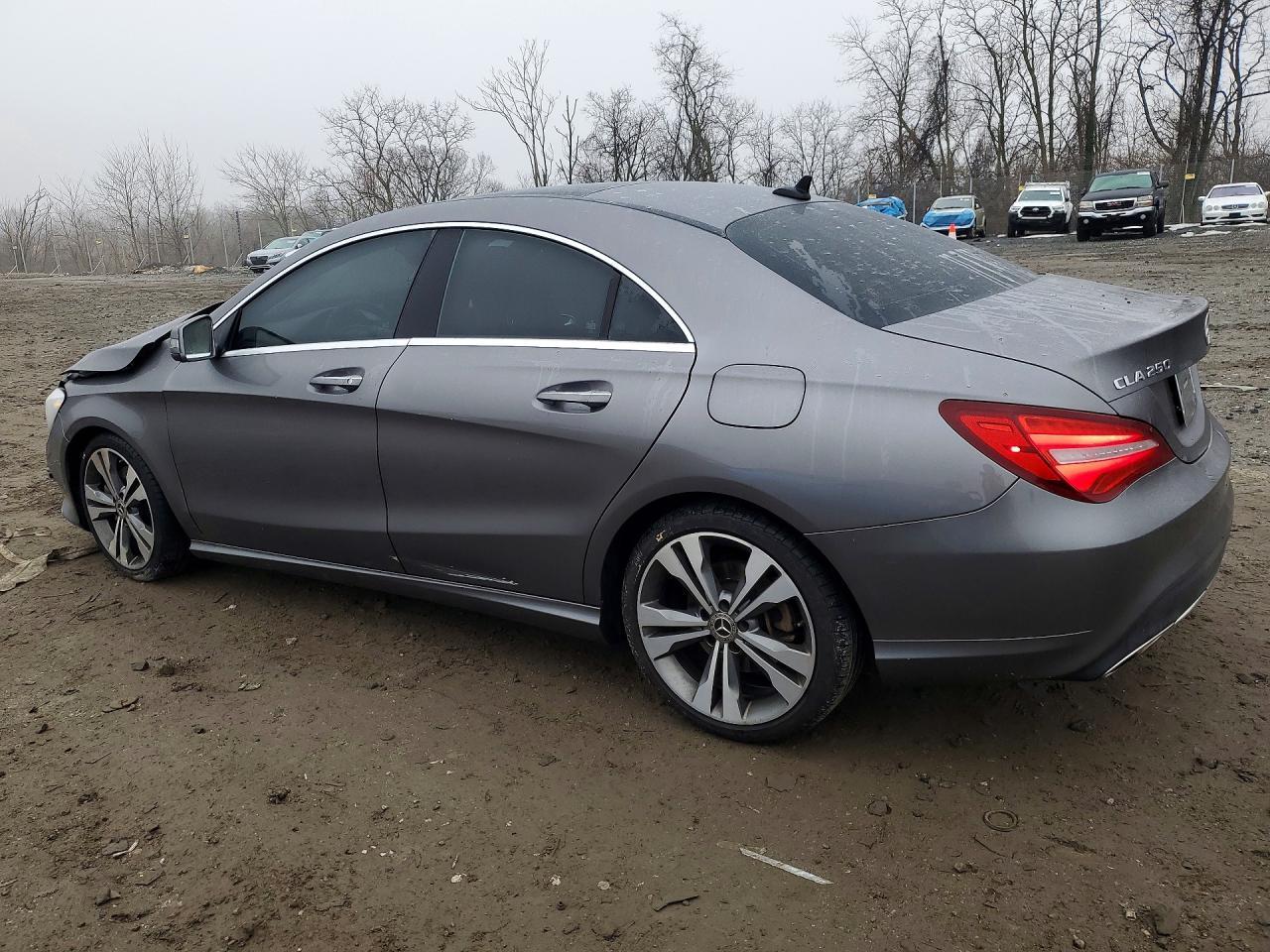 2018 Mercedes-Benz Cla 250 4Matic - Фото 2