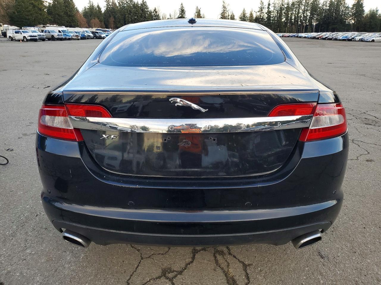 2011 Jaguar Xf Premium - Фото 6