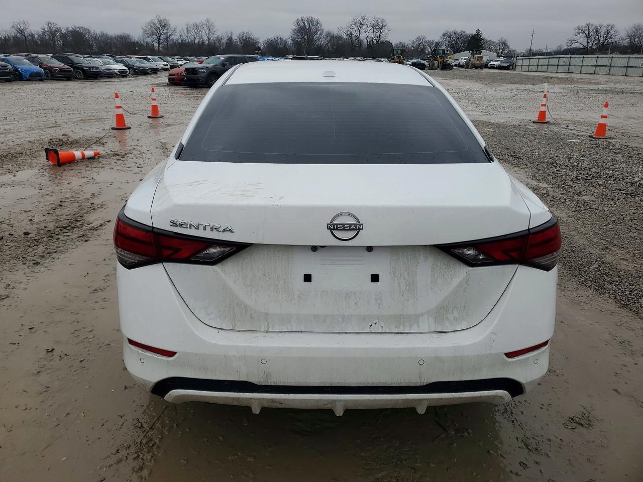 2025 Nissan Sentra Sv - Image 6