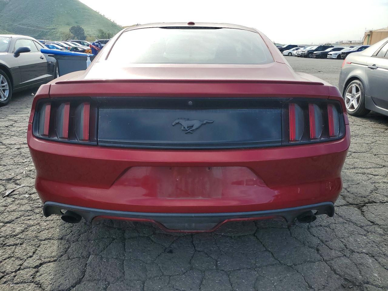 2016 Ford Mustang - Фото 6
