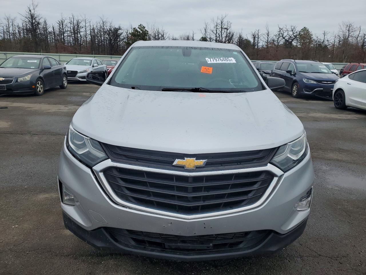 2018 Chevrolet Equinox Ls - Image 5