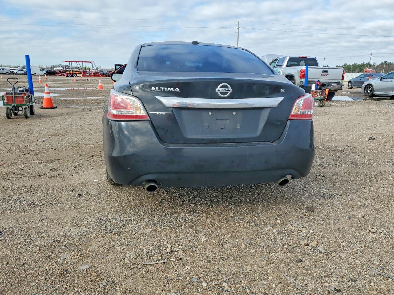 2015 Nissan Altima 2.5 - Фото 6