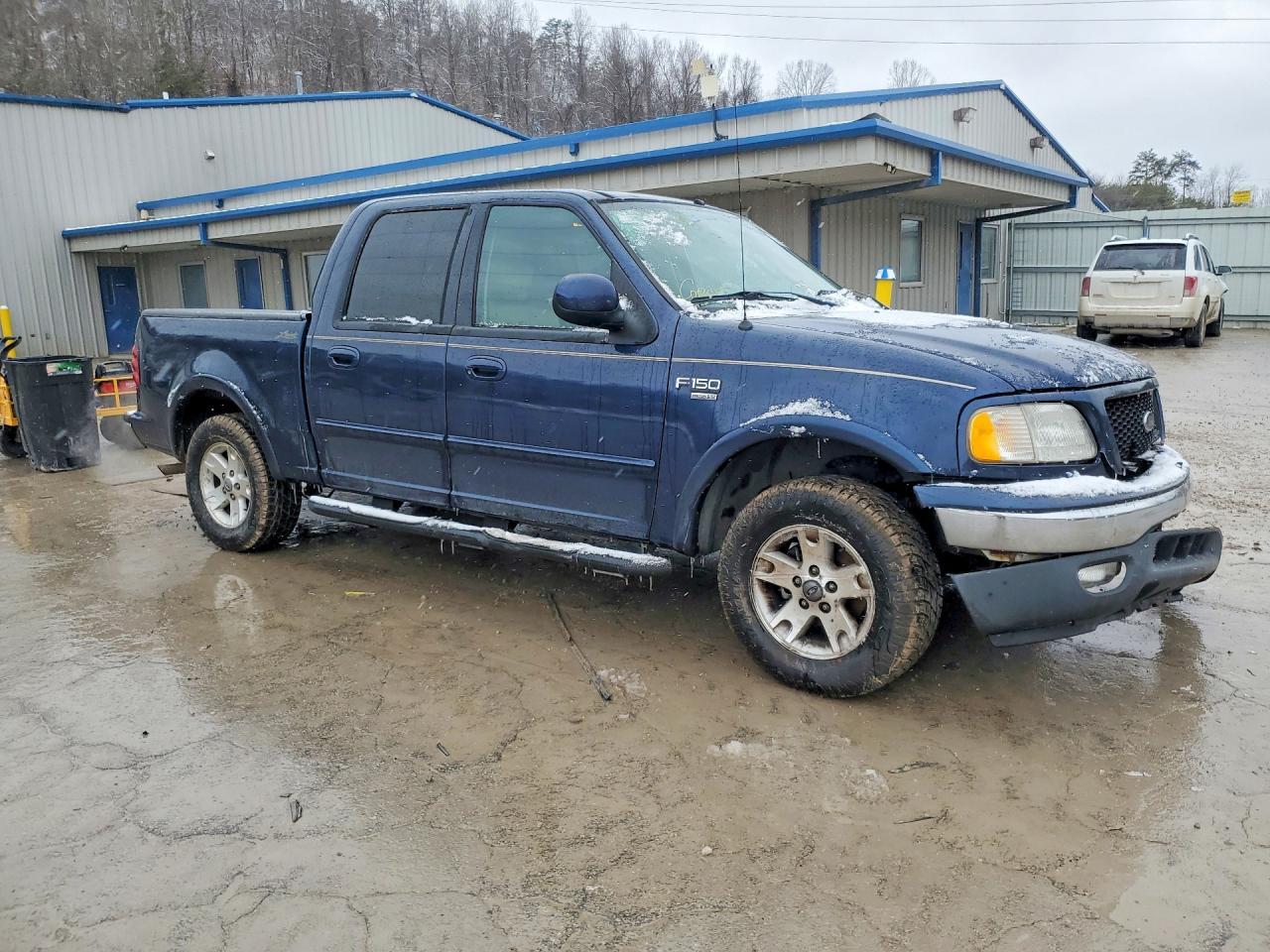 2003 Ford F150 Supercrew - Image 4