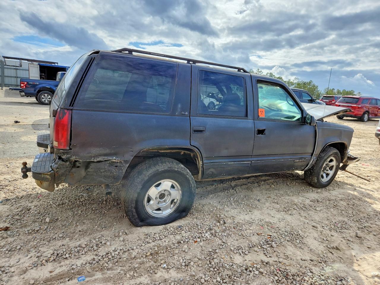 1995 GMC Yukon - Фото 3