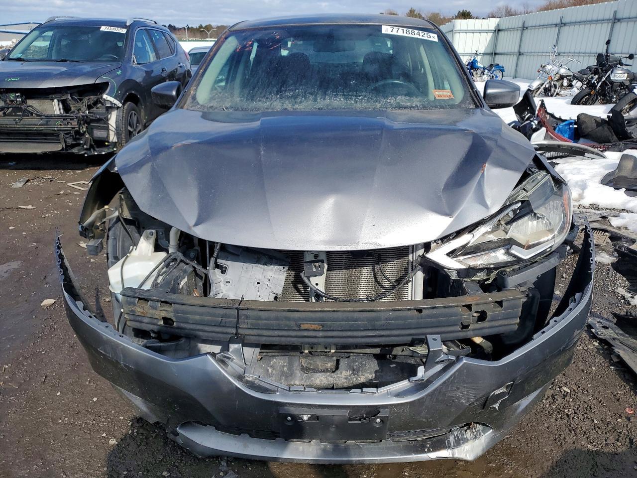 2017 Nissan Sentra S - Фото 5