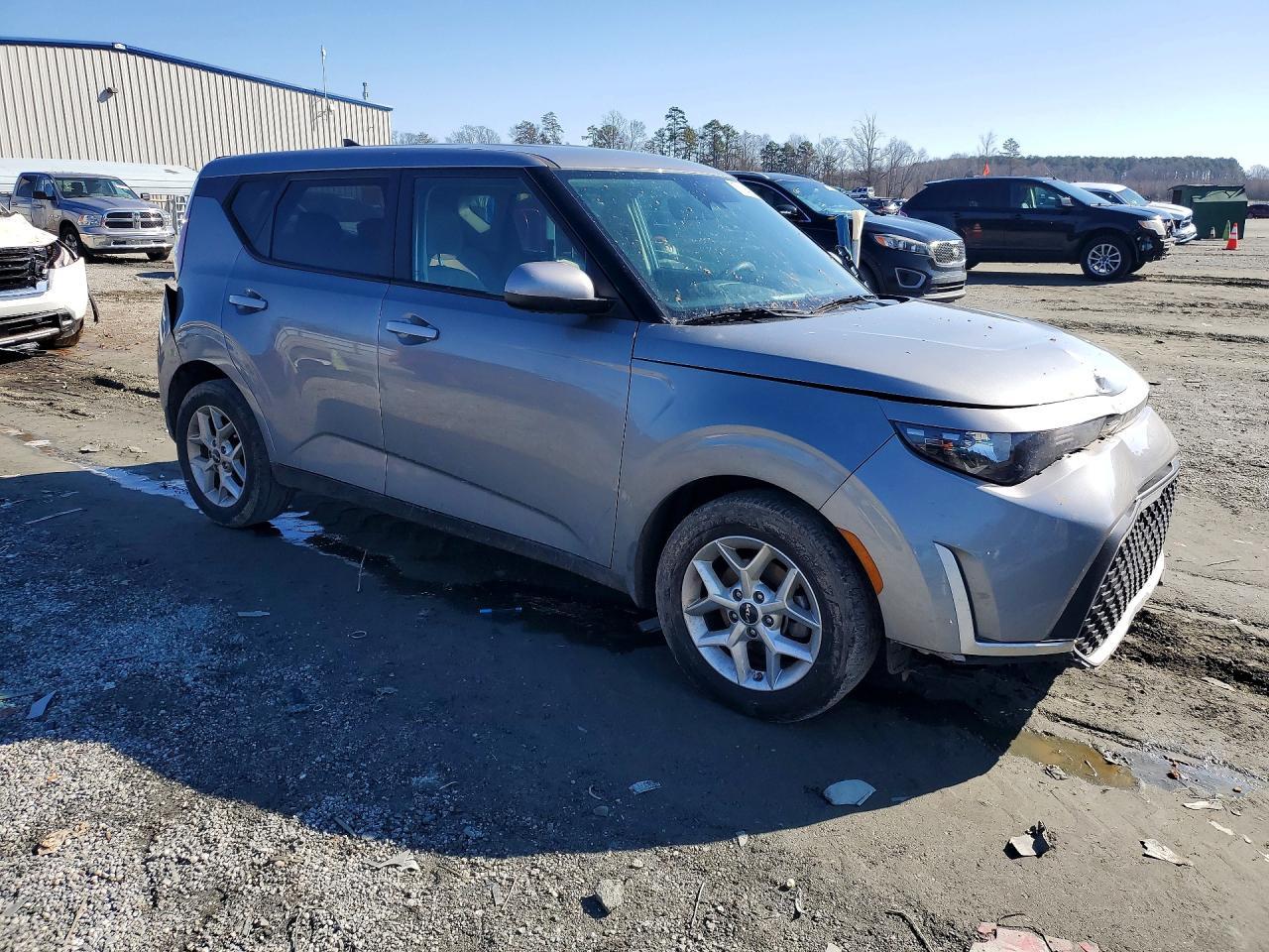 2024 Kia Soul Lx - Image 4