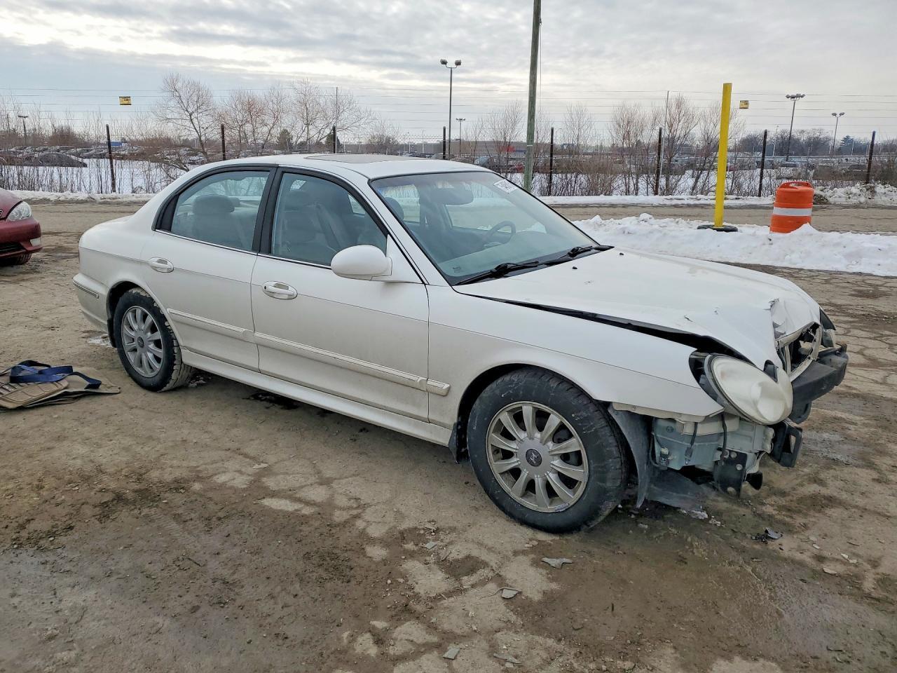 2004 Hyundai Sonata Gls - Image 4