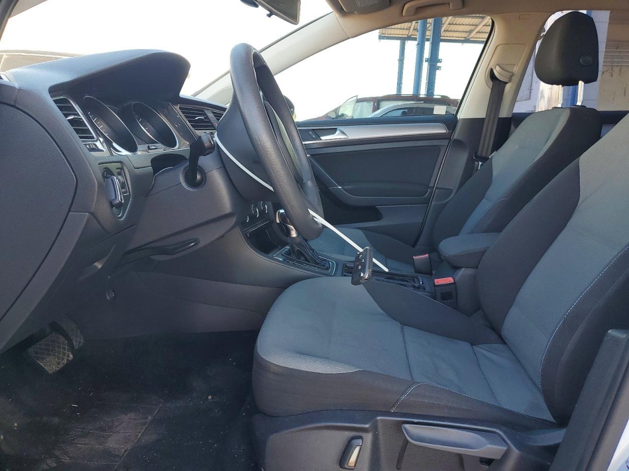 2016 Volkswagen E-Golf Se - Фото 7