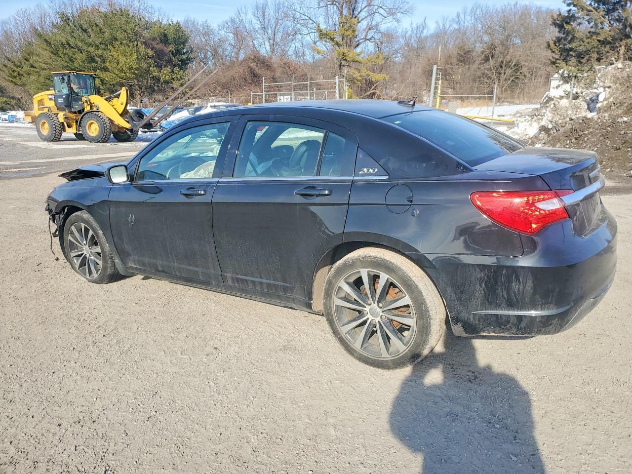 2012 Chrysler 200 S - Фото 2