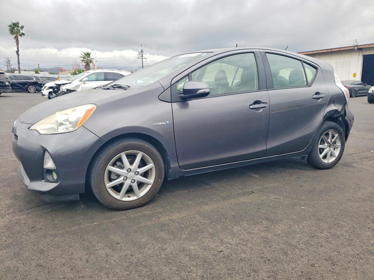 2013 Toyota Prius C