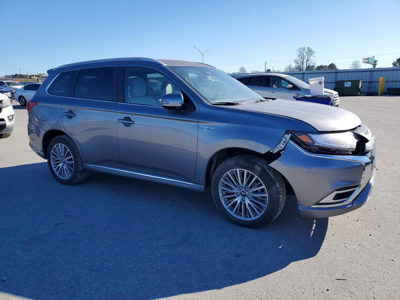 2022 Mitsubishi Outlander Sel - Фото 4