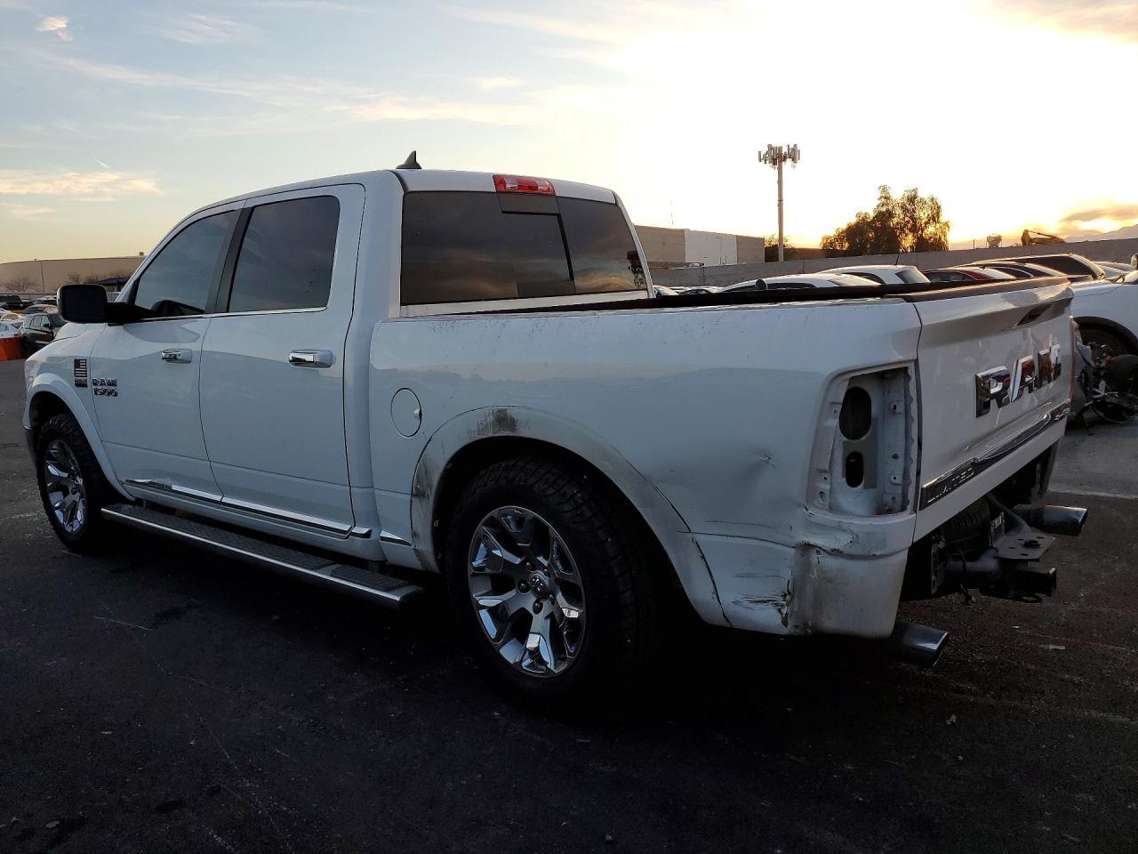2016 Ram 1500 Longhorn - Фото 2