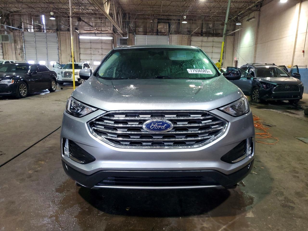 2022 Ford Edge Sel - Image 5