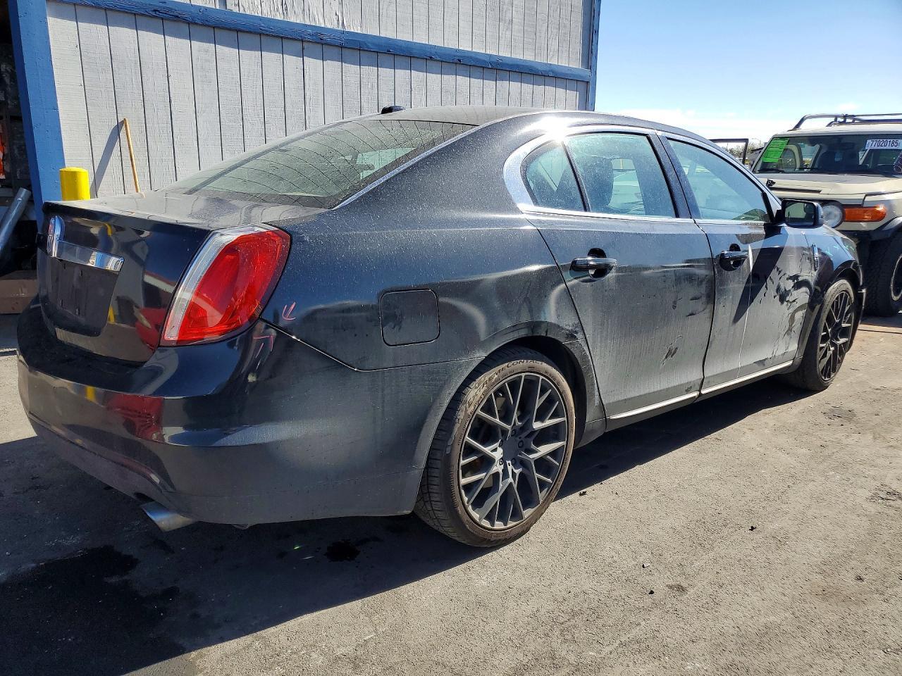 2011 Lincoln Mks - Фото 3