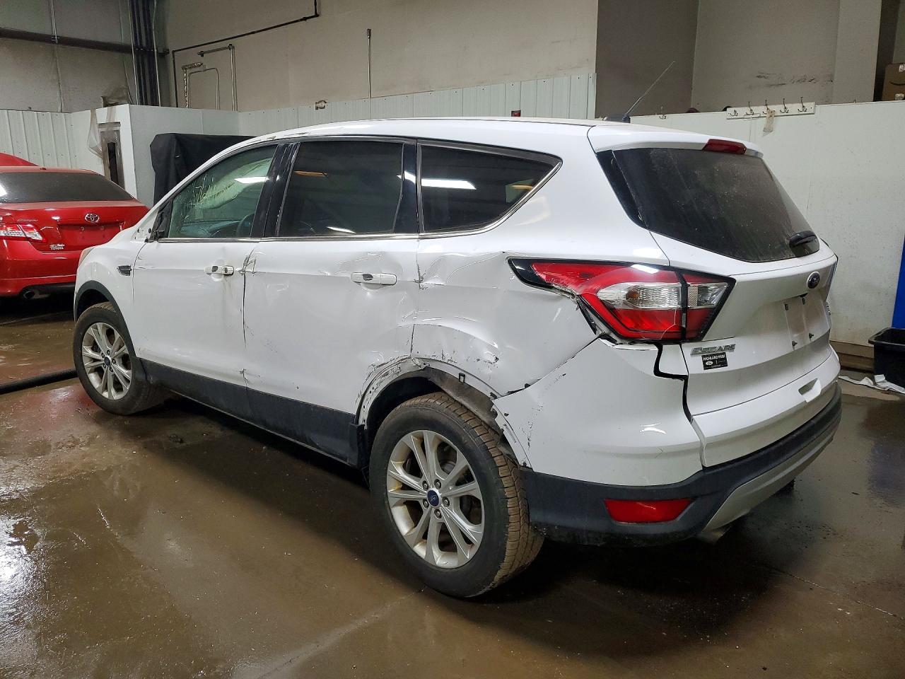 2017 Ford Escape Se - Image 2