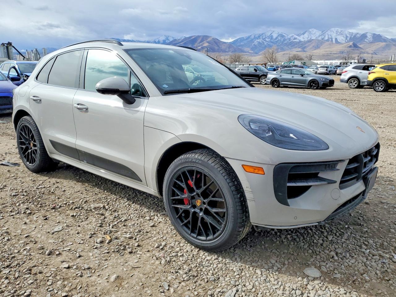 2021 Porsche Macan Gts - Image 4