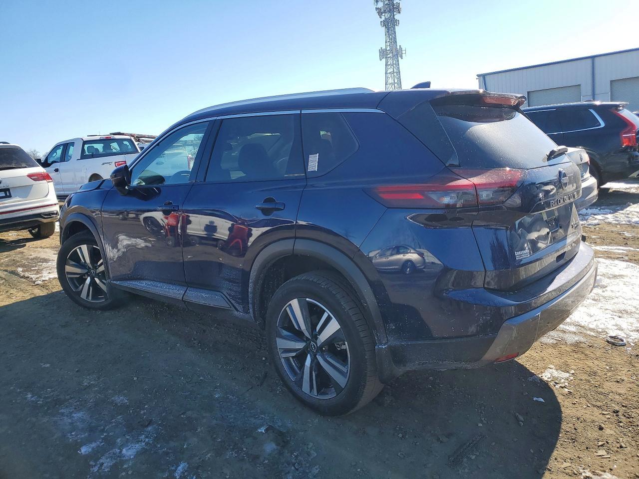 2024 Nissan Rogue Sl - Фото 2