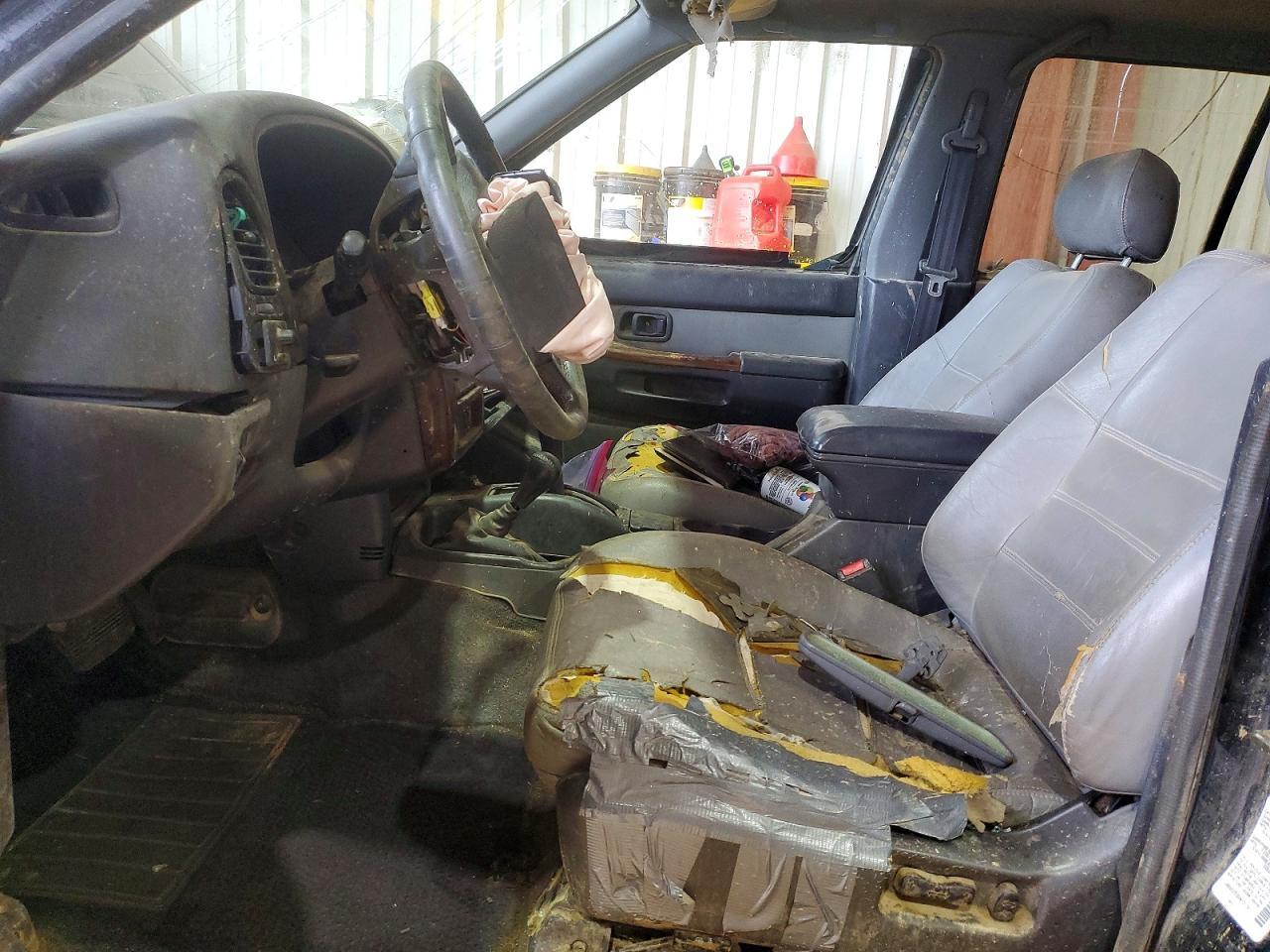 1997 Nissan Pathfinder - Фото 7