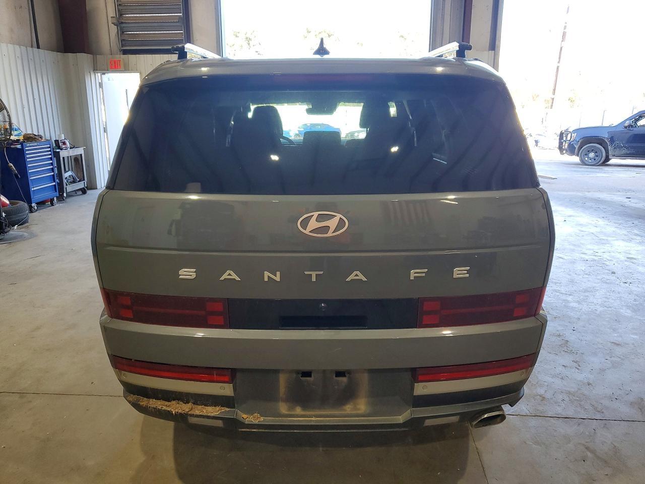 2025 Hyundai Santa Fe Limited - Фото 6