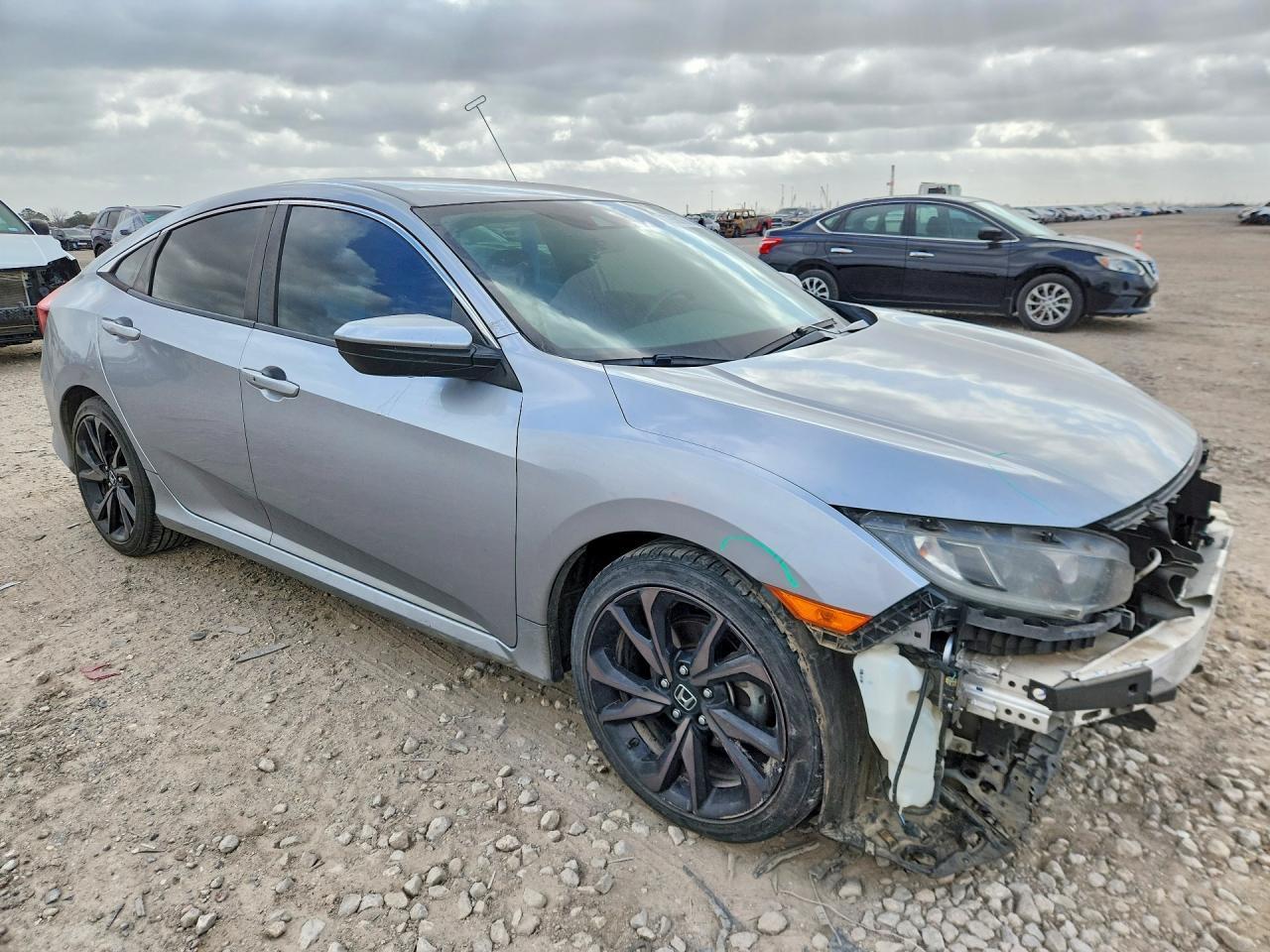 2019 Honda Civic Sport - Фото 4