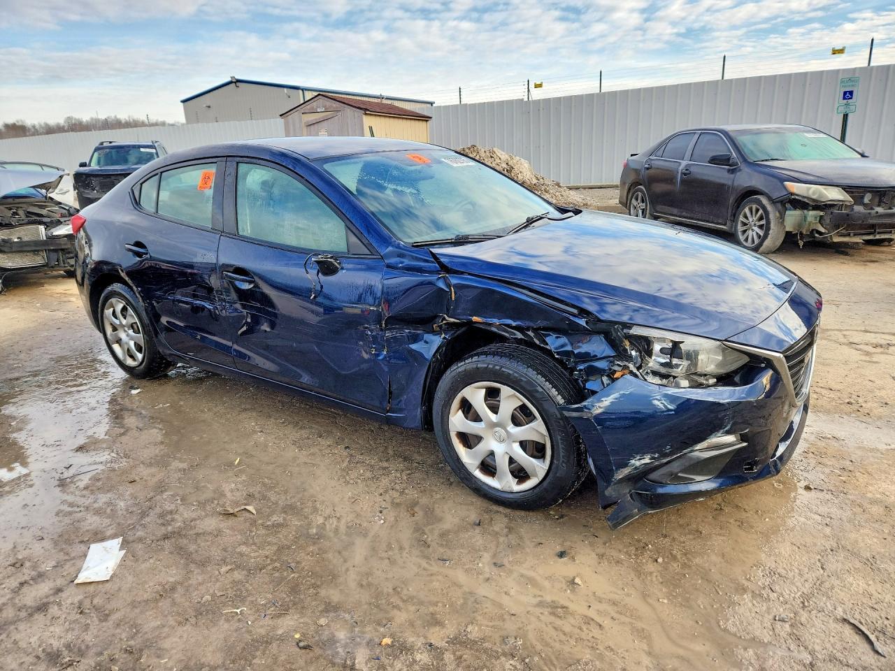 2015 Mazda 3 Sport - Image 4