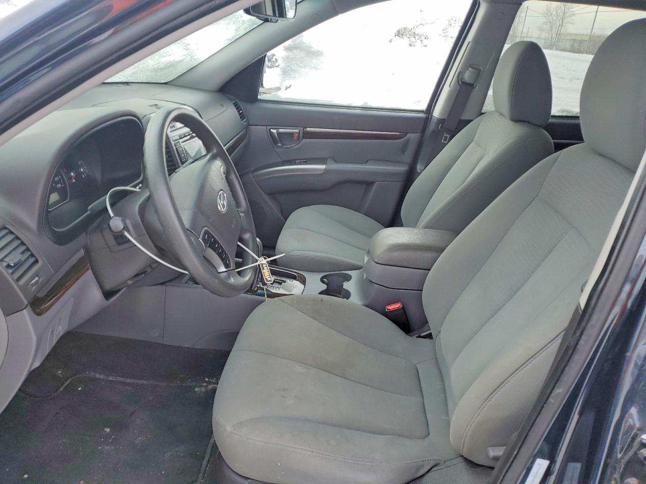 2011 Hyundai Santa Fe Gls - Image 7