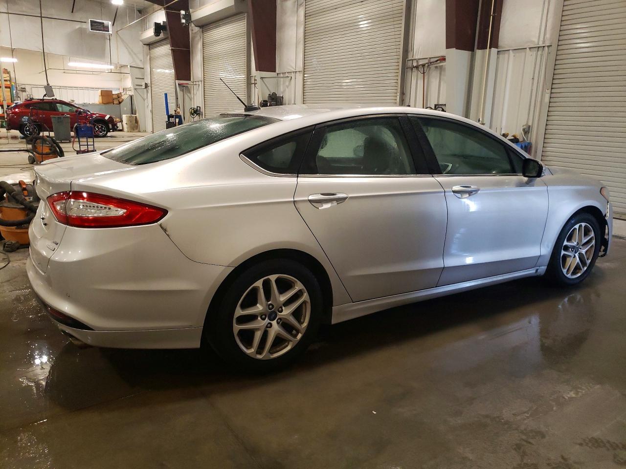2013 Ford Fusion Se - Image 3
