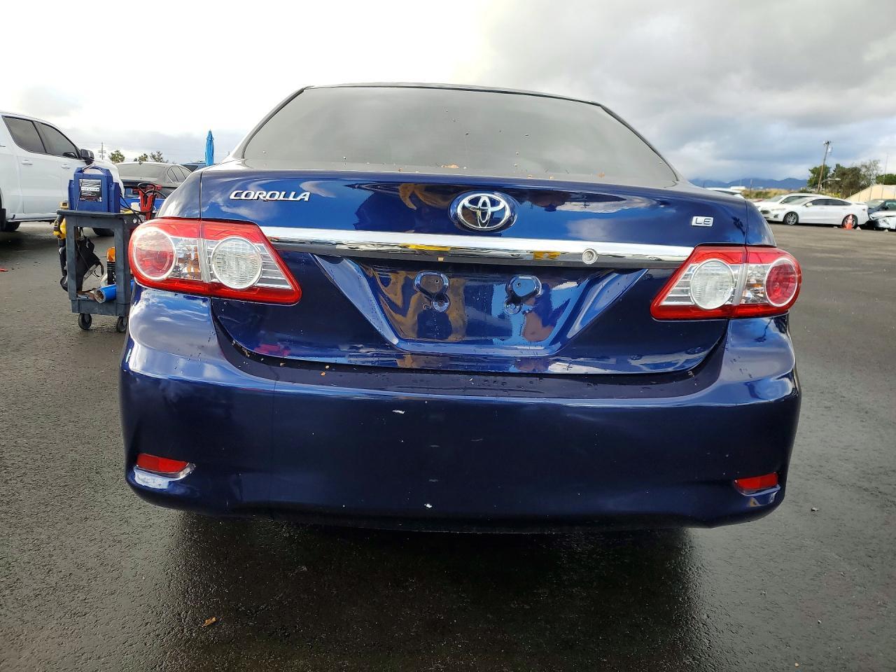 2013 Toyota Corolla Base - Фото 6