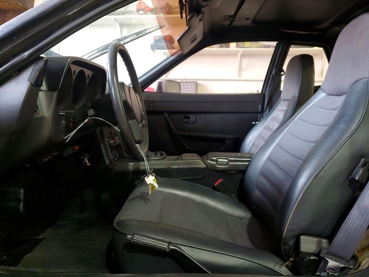 1987 Porsche 924 S - Image 7