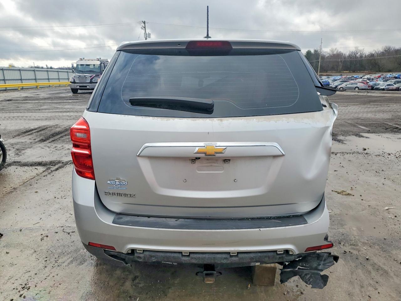 2017 Chevrolet Equinox Ls - Фото 6