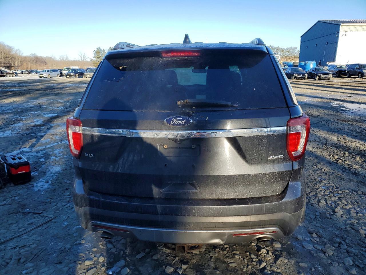 2017 Ford Explorer Xlt - Image 6
