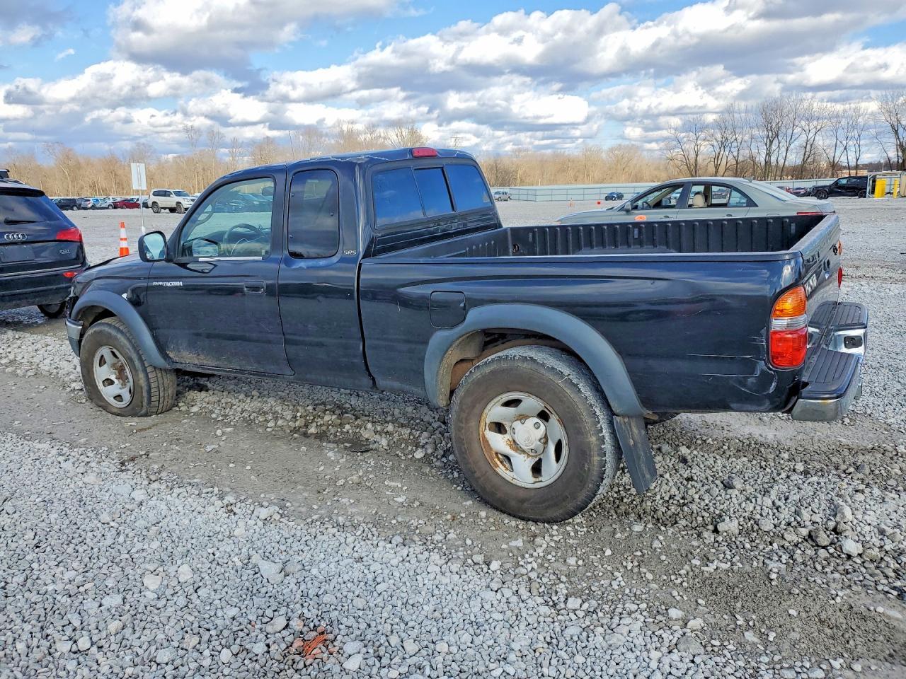 2003 Toyota Tacoma Prerunner - Image 2