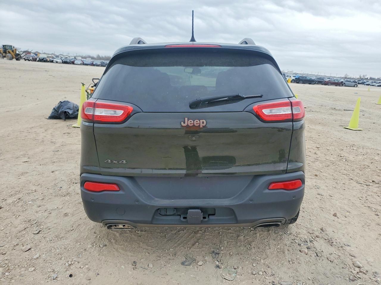 2017 Jeep Cherokee Latitude - Фото 6