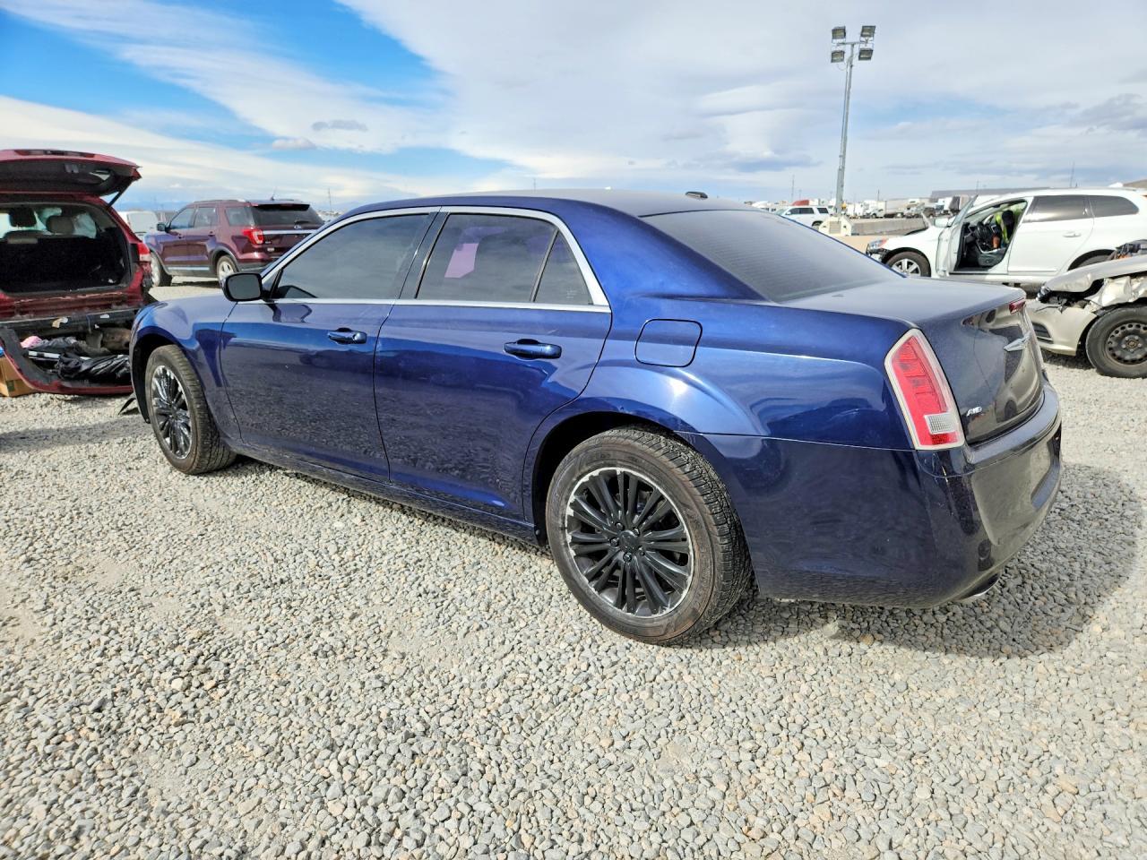 2013 Chrysler 300 S - Фото 2