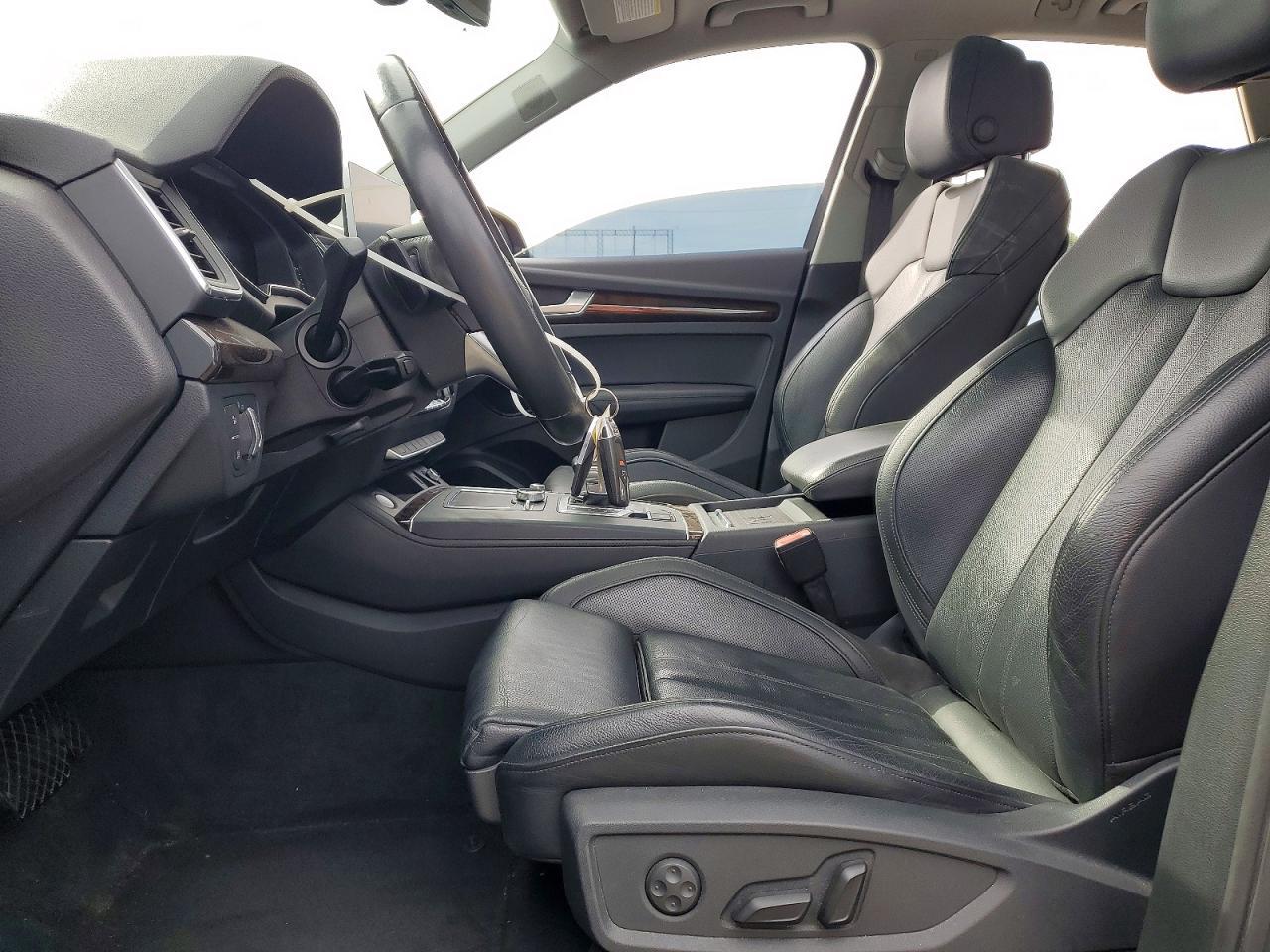 2019 Audi Q5 Premium Plus - Image 7