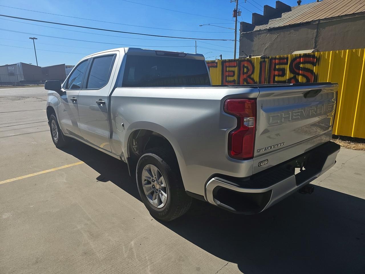 2019 Chevrolet Silverado C1500 Custom - Фото 3