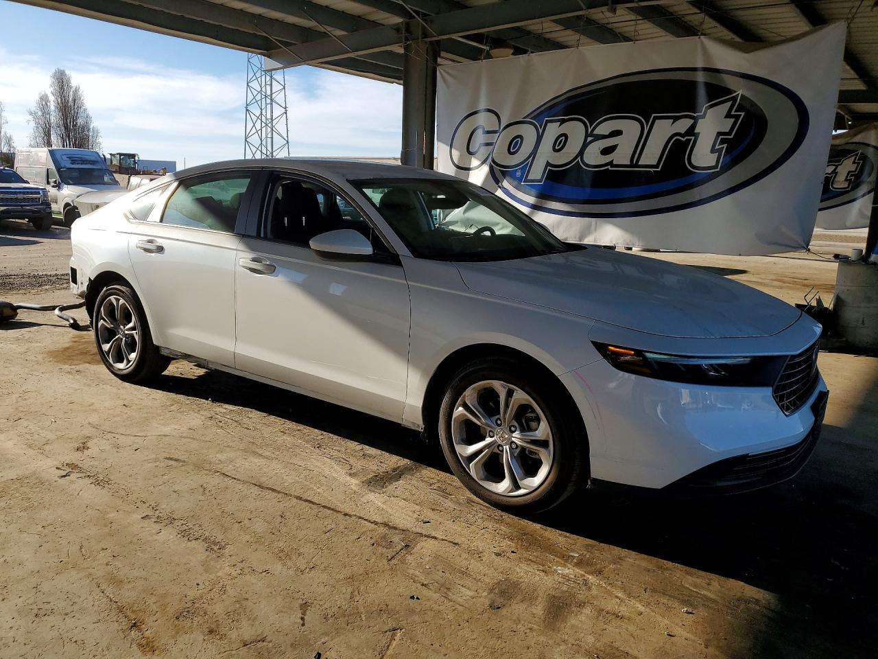 2025 Honda Accord Lx - Image 4