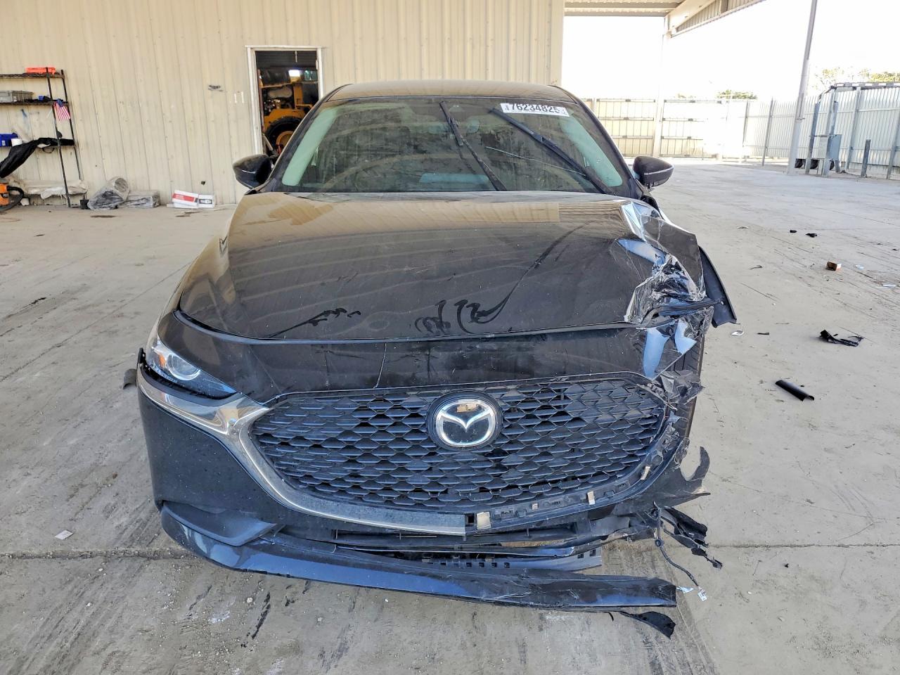 2021 Mazda 3 - Image 5