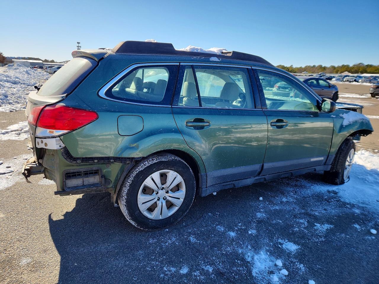 2011 Subaru Outback 2.5I - Фото 3