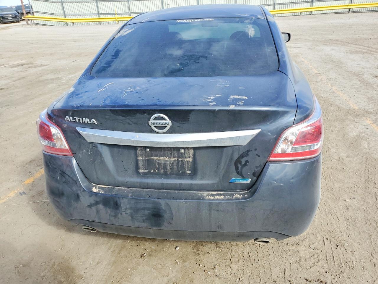 2013 Nissan Altima 2.5 - Фото 6