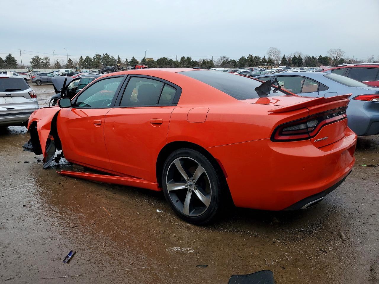 2017 Dodge Charger Se - Фото 2