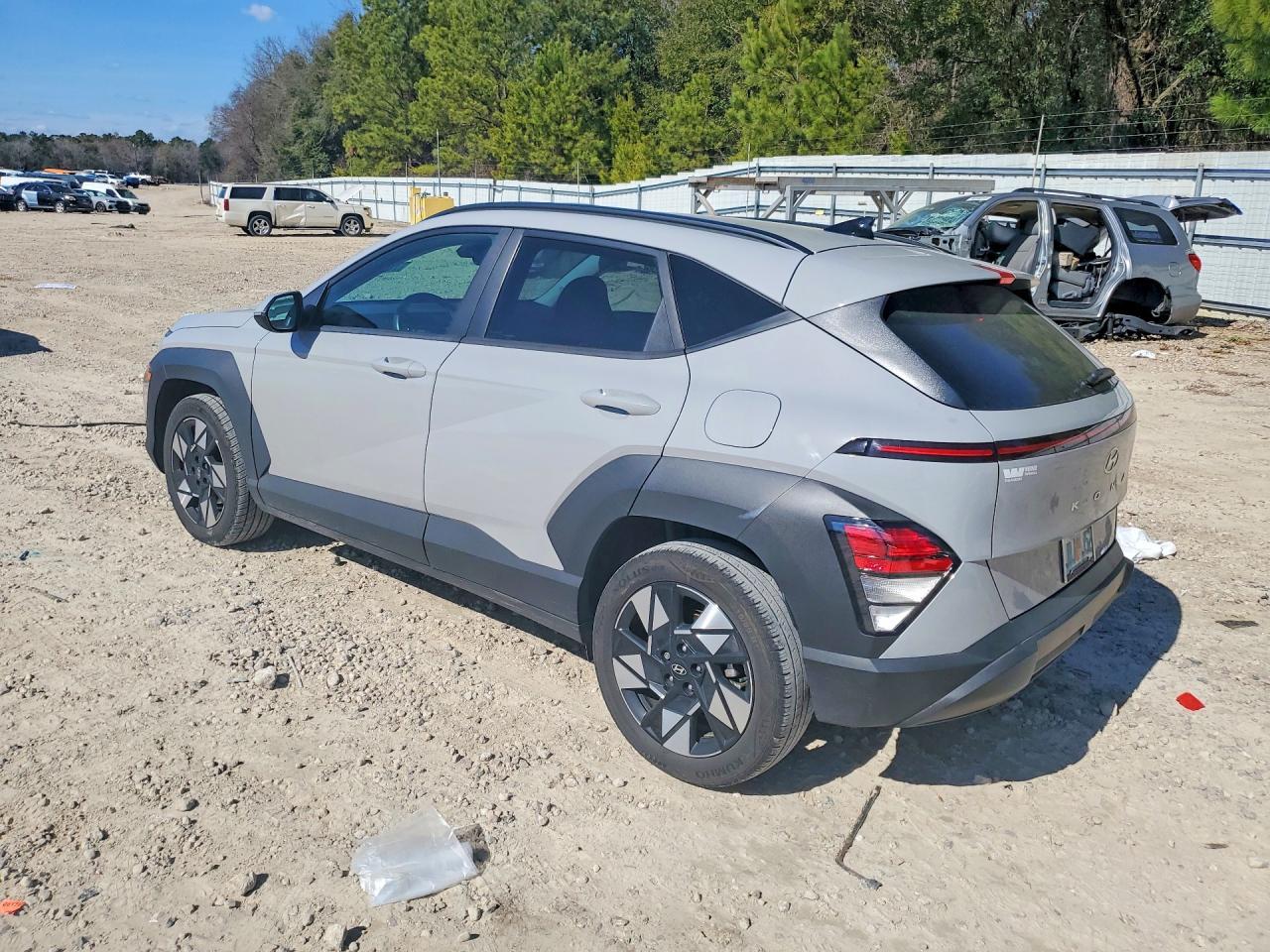 2024 Hyundai Kona Sel - Фото 2