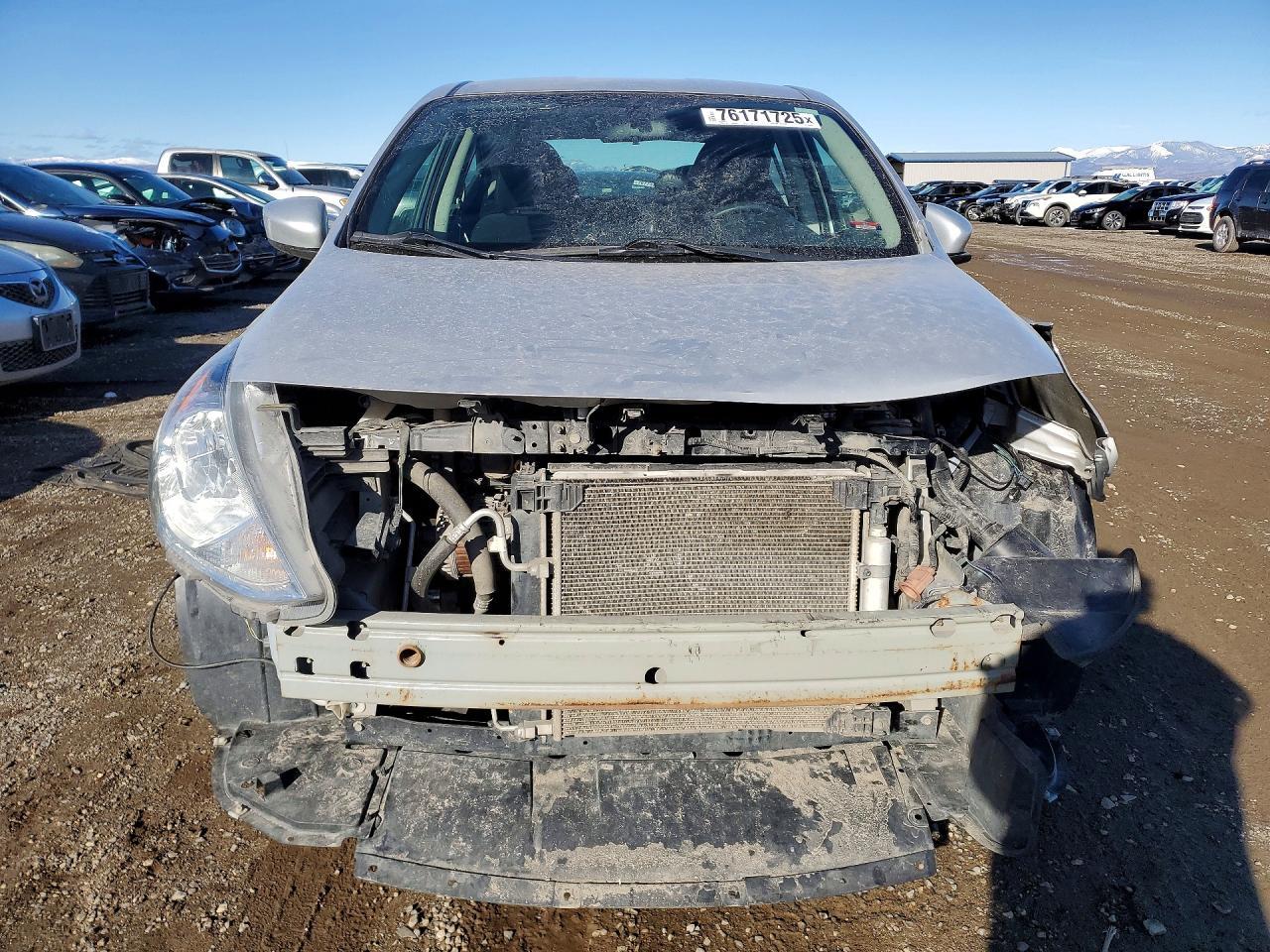 2019 Nissan Versa S - Фото 5