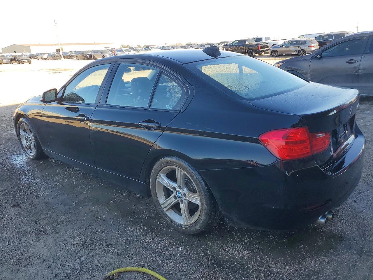 2014 BMW 328 I - Image 2
