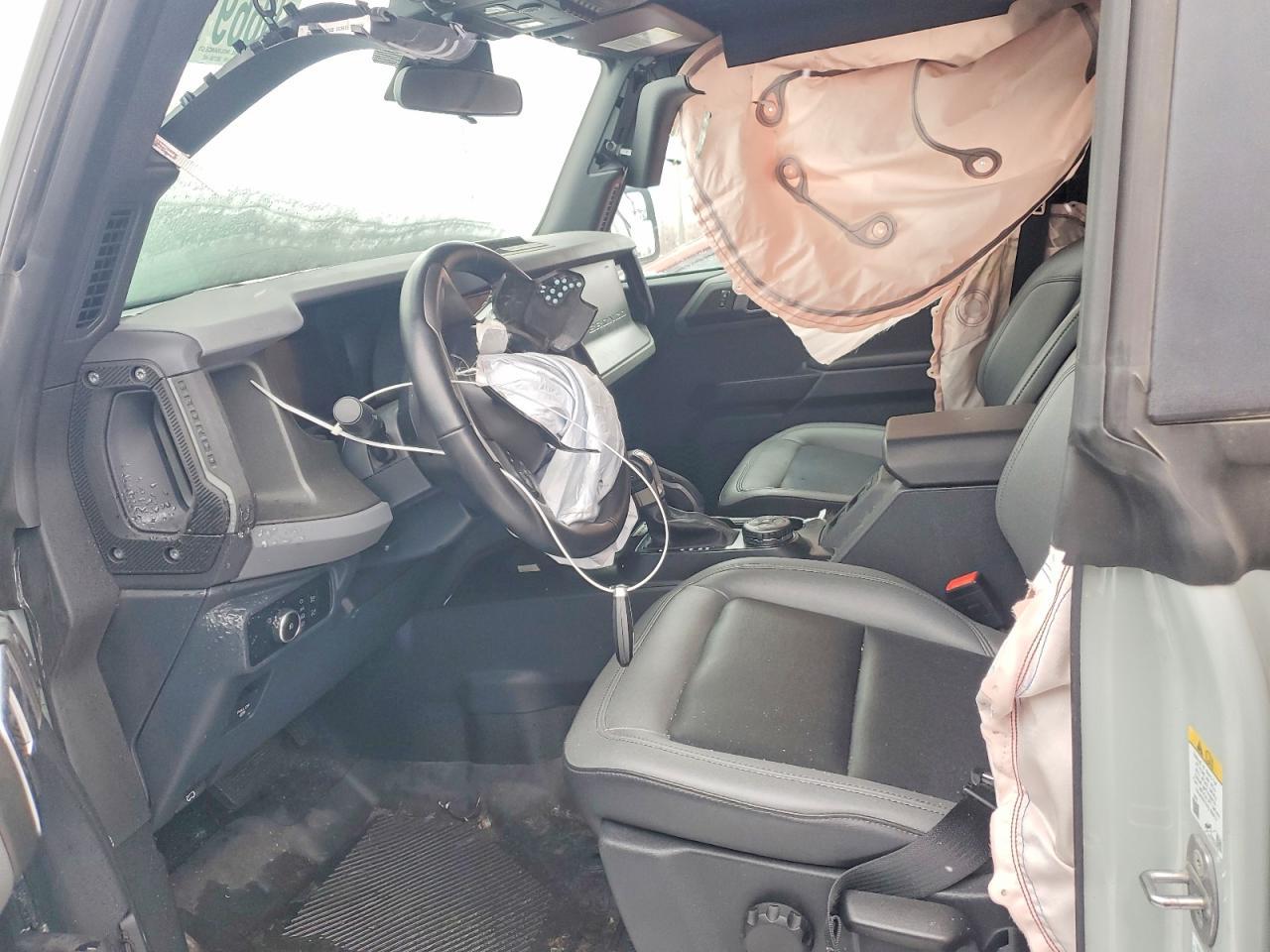 2024 Ford Bronco Big Bend - Image 7