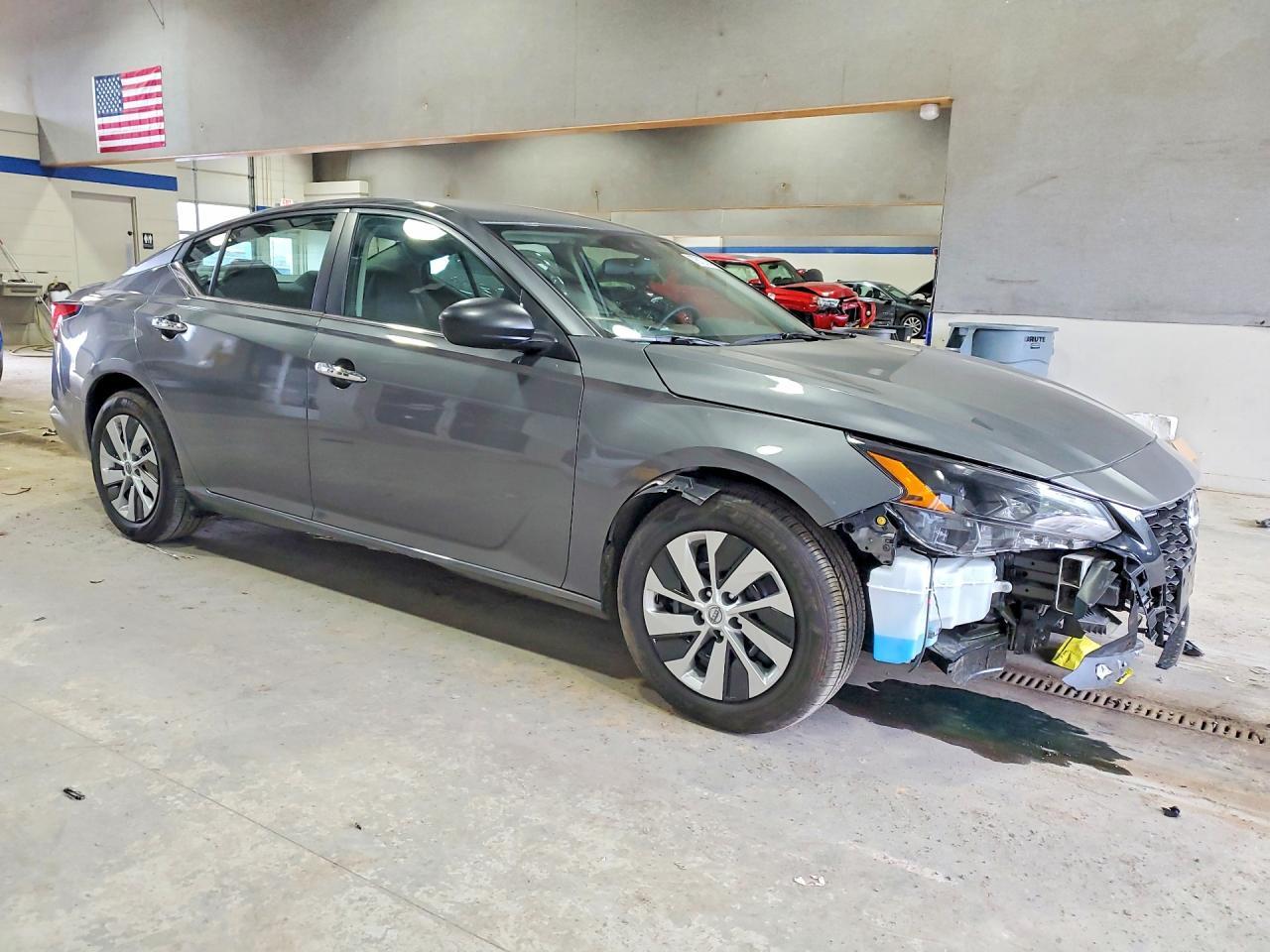 2024 Nissan Altima 2.5 S - Image 4